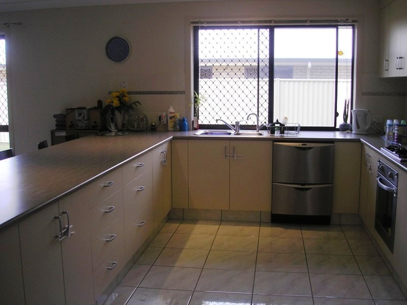 9 Back Avenue, Chinchilla QLD 4413