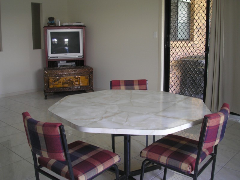 9 Back Avenue, Chinchilla QLD 4413