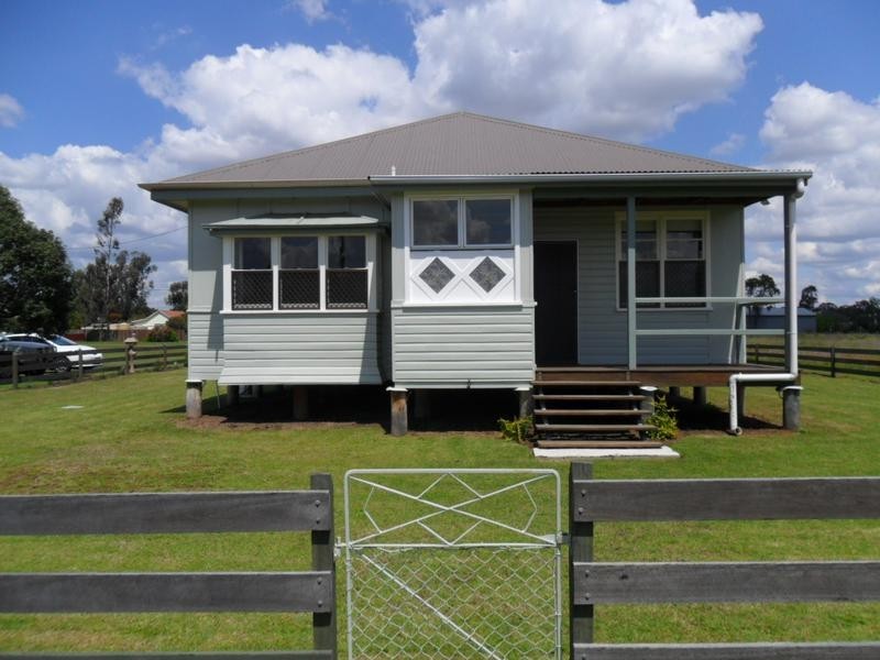 44 William Street, Jandowae QLD 4410