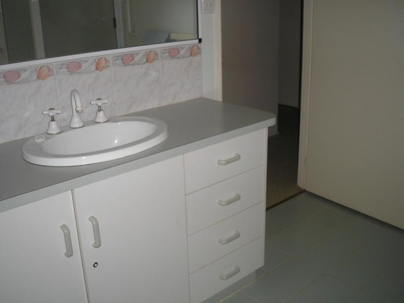 25 Beasley Street, Chinchilla QLD 4413