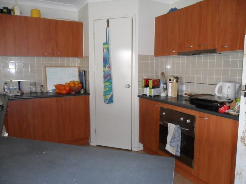 10 Back Avenue, Chinchilla QLD 4413