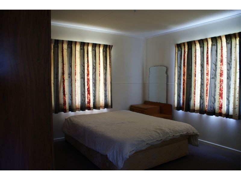 1/11 Covington, Chinchilla QLD 4413