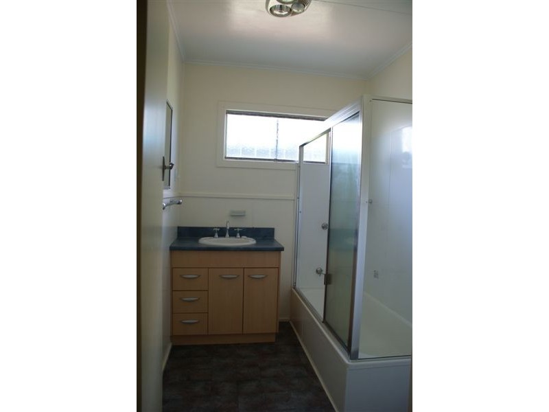 1/11 Covington, Chinchilla QLD 4413