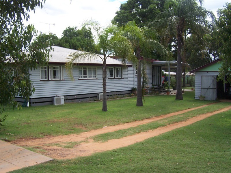 85 Wambo Street, Chinchilla QLD 4413