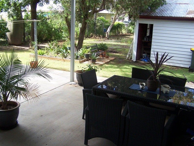 85 Wambo Street, Chinchilla QLD 4413