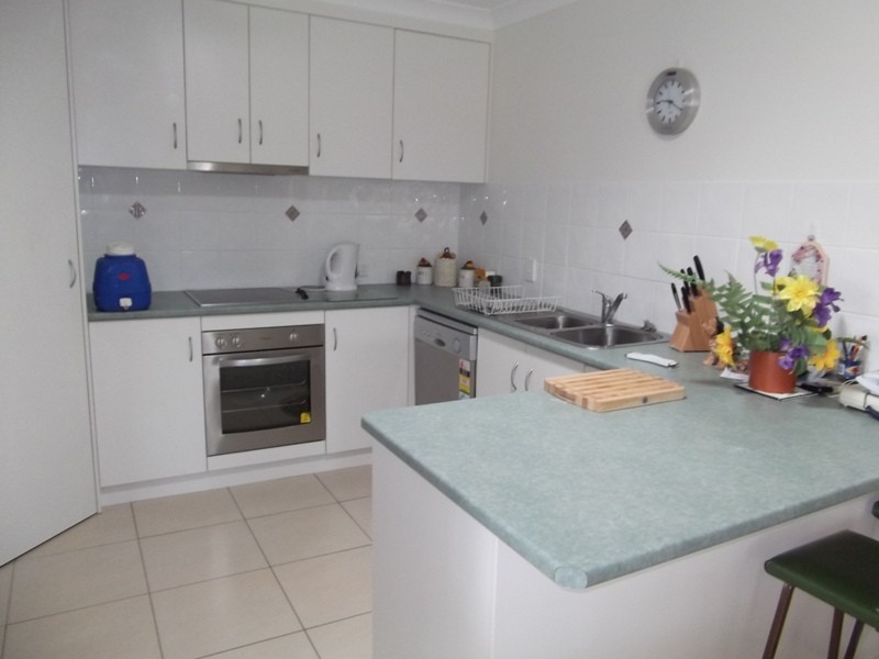 1/100 Zeller Street, Chinchilla QLD 4413