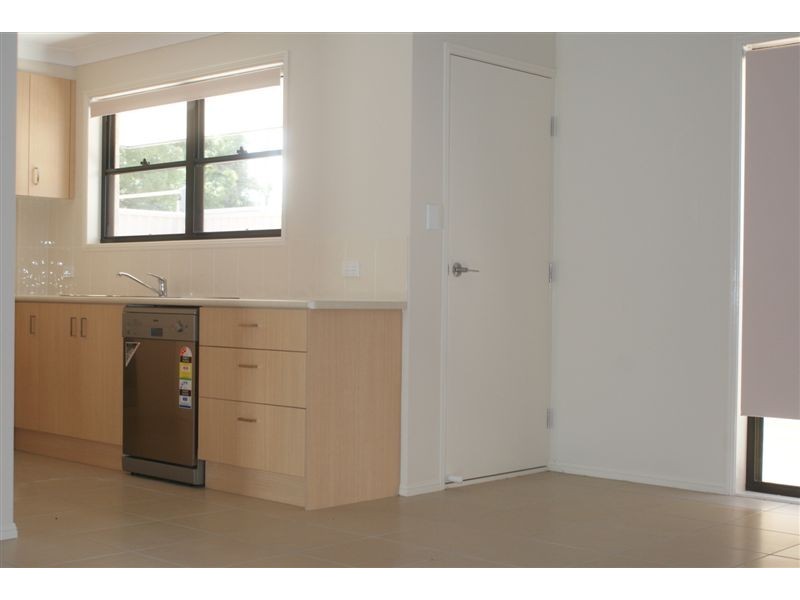 1/66 Middle Street, Chinchilla QLD 4413