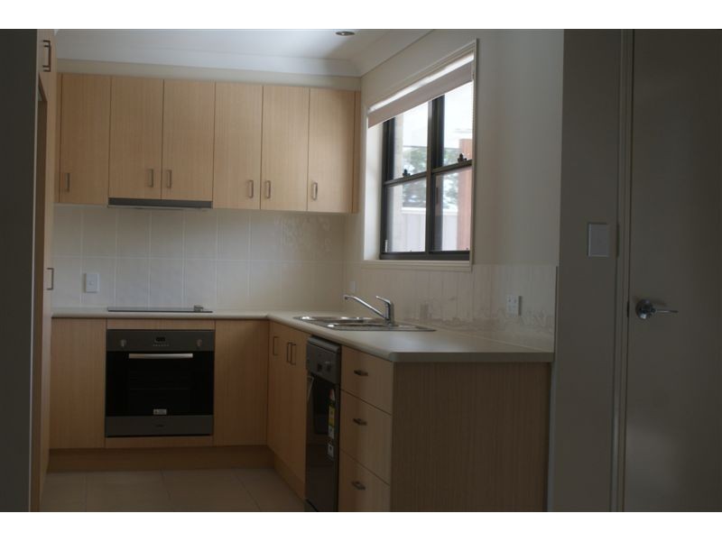 1/66 Middle Street, Chinchilla QLD 4413