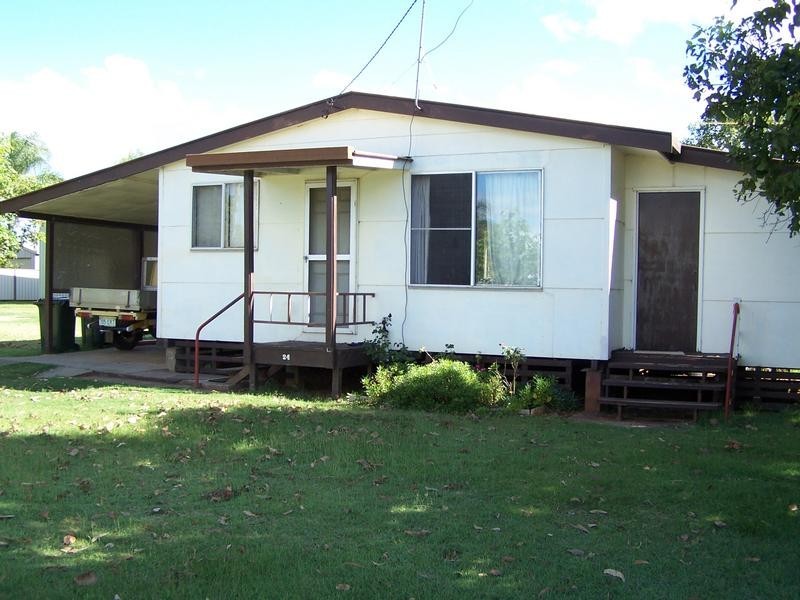 24 PILKINGTON STREET, Chinchilla QLD 4413