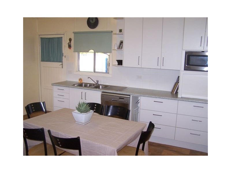 18 KING STREET, Chinchilla QLD 4413