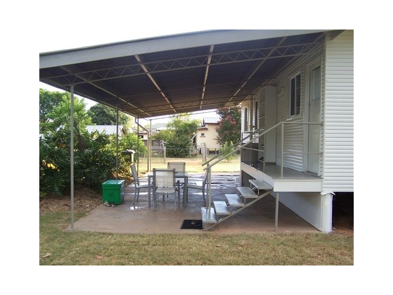 18 KING STREET, Chinchilla QLD 4413