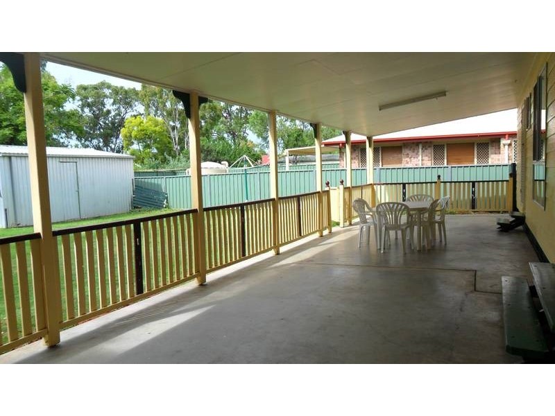 43 Zeller Street, Chinchilla QLD 4413