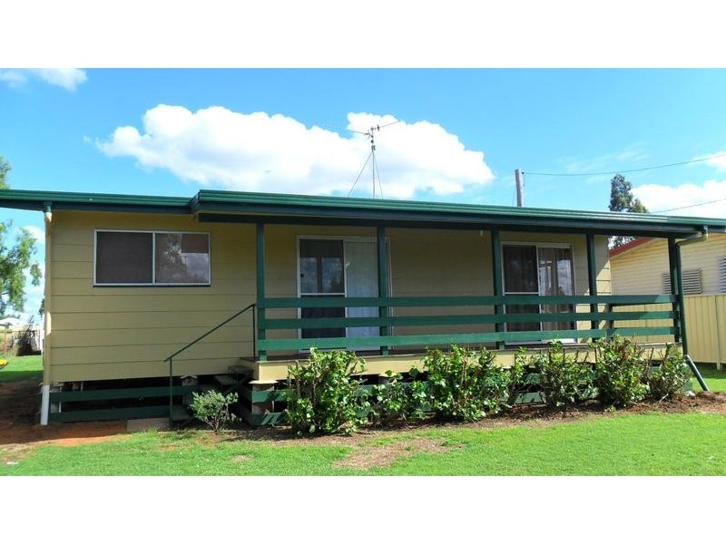 3 Stevenson, Chinchilla QLD 4413