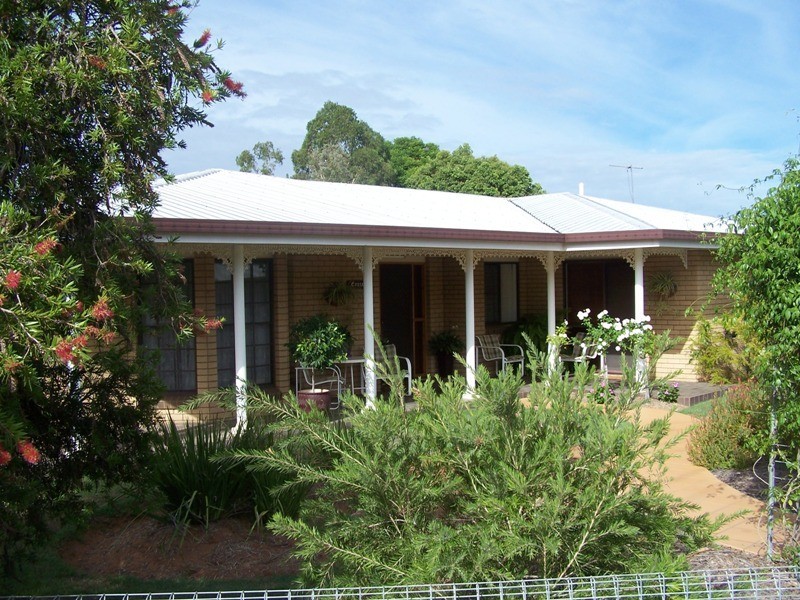 8 Nowland Street, Chinchilla QLD 4413