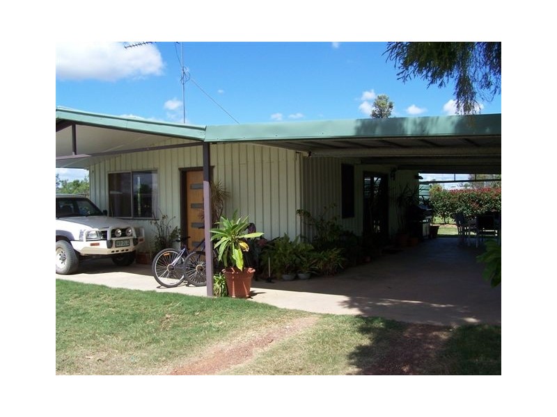 419 Chinchilla-Tara Road, Chinchilla QLD 4413