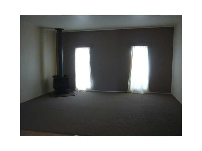 95 Hypatia Street, Chinchilla QLD 4413