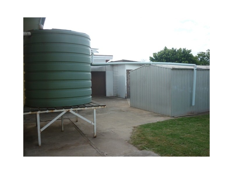 95 Hypatia Street, Chinchilla QLD 4413