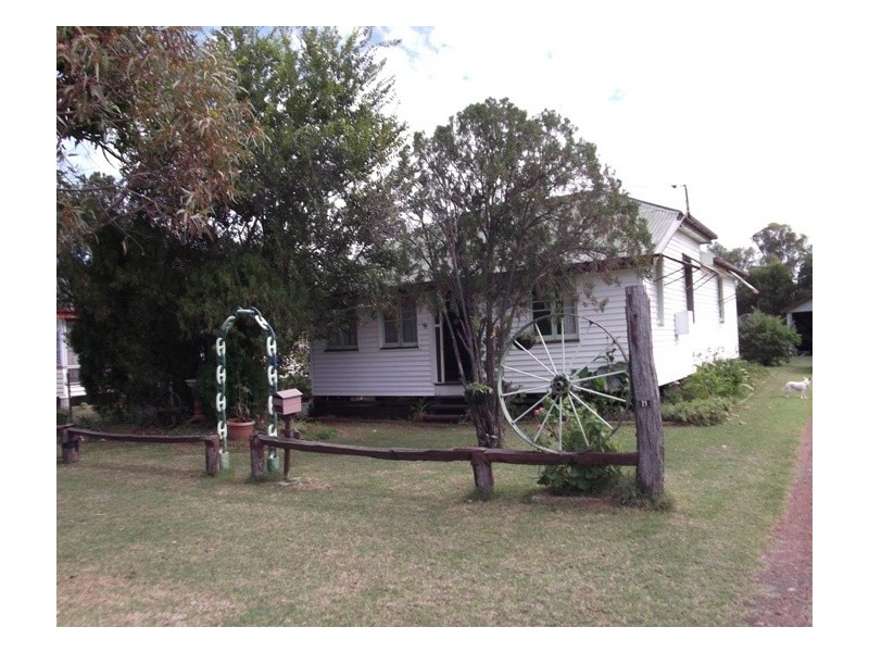 21 Dalby Street, Jandowae QLD 4410