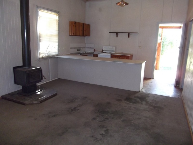 35 Hypatia Street, Chinchilla QLD 4413