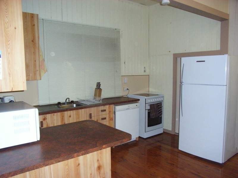 2 BIRKETT STREET, Chinchilla QLD 4413