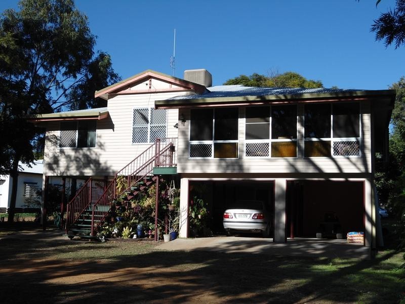 40 Oak Street, Chinchilla QLD 4413
