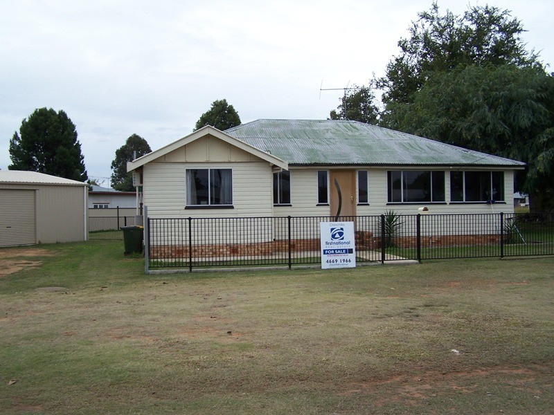 69 GLASSON STREET, Chinchilla QLD 4413