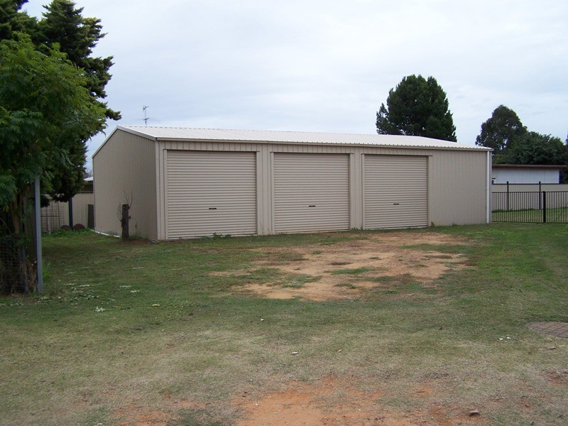 69 GLASSON STREET, Chinchilla QLD 4413