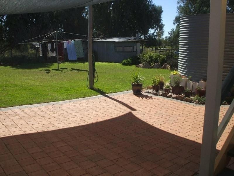 25 Dalby Street, Jandowae QLD 4410