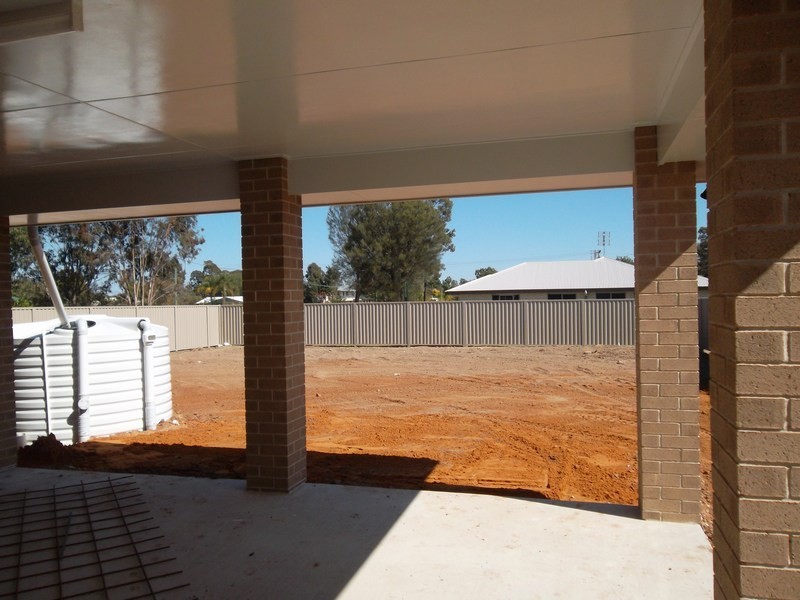Lot 4, 4 Bishop Drive, Miles QLD 4415