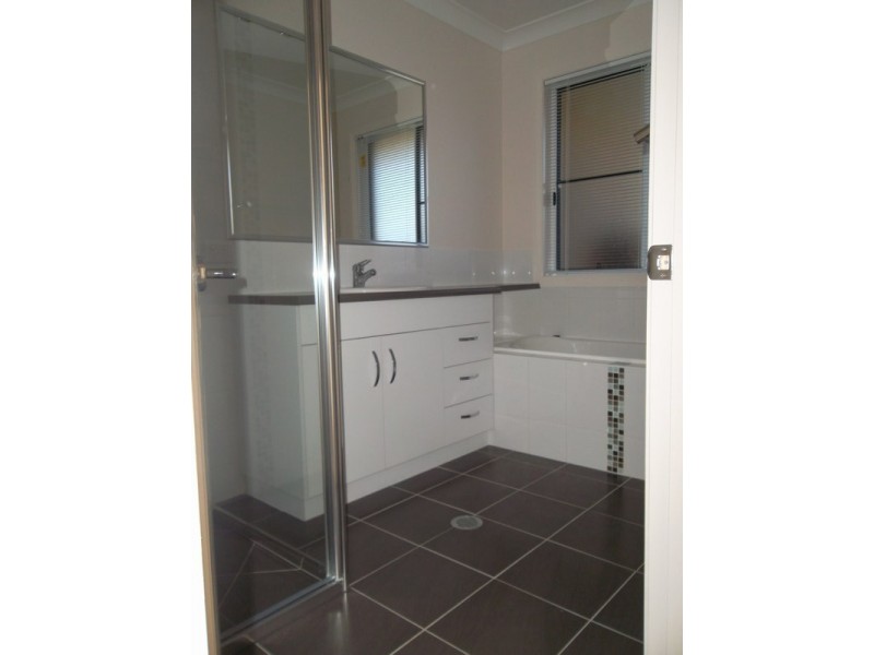 13 Price Street, Chinchilla QLD 4413