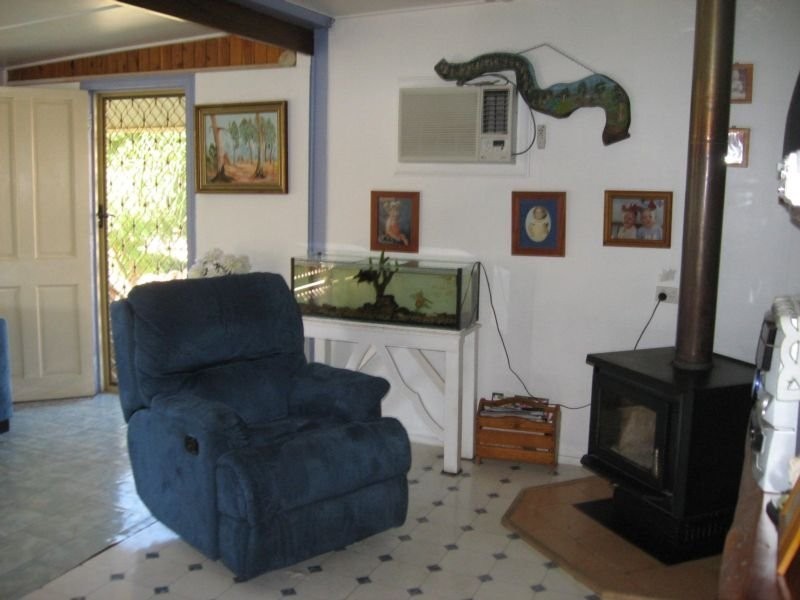 2 Market Street, Condamine QLD 4416