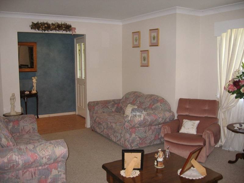 36 Edith Street, Miles QLD 4415
