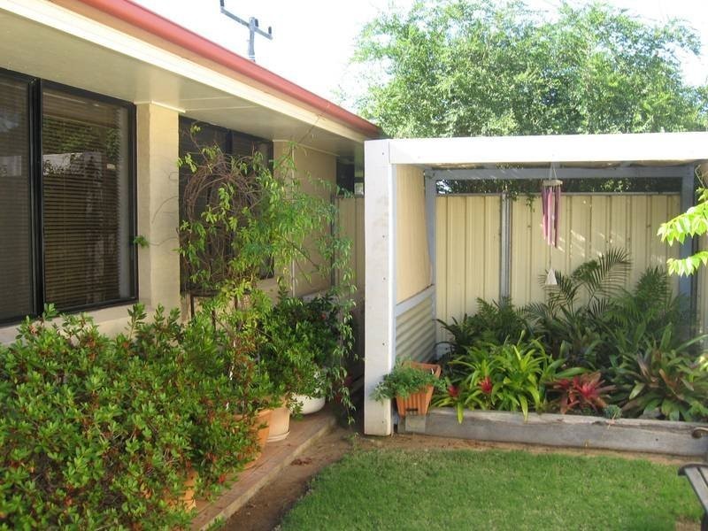 36 Edith Street, Miles QLD 4415