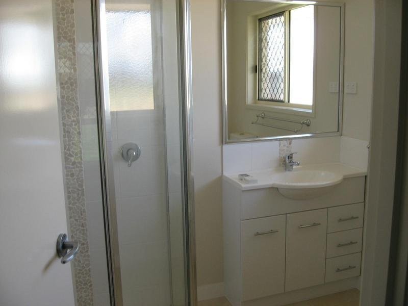 14 Bishop Drive, Miles QLD 4415