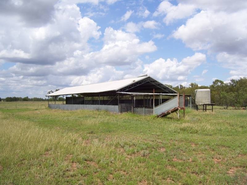 Leichhardt Highway, Condamine QLD 4416