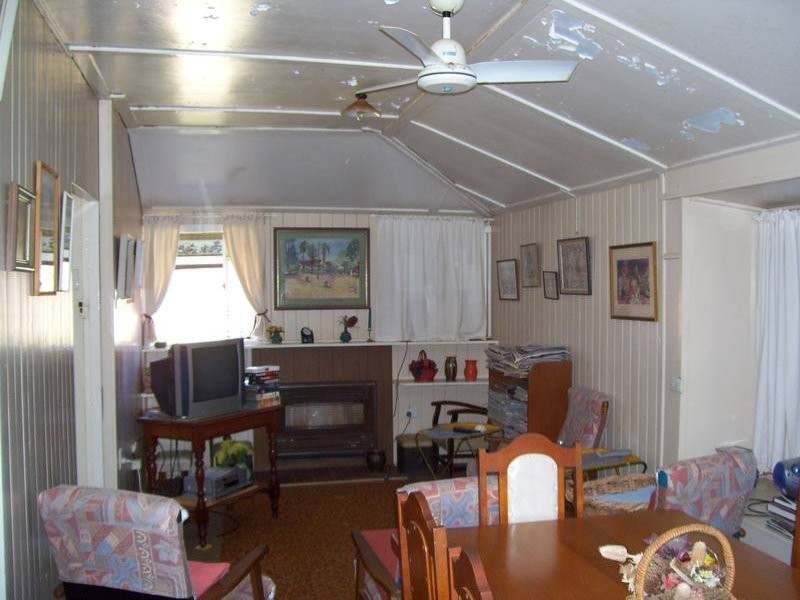 Warrego Highway, Miles QLD 4415