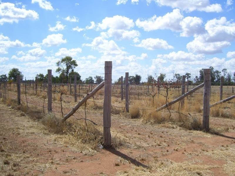 Warrego Highway, Miles QLD 4415
