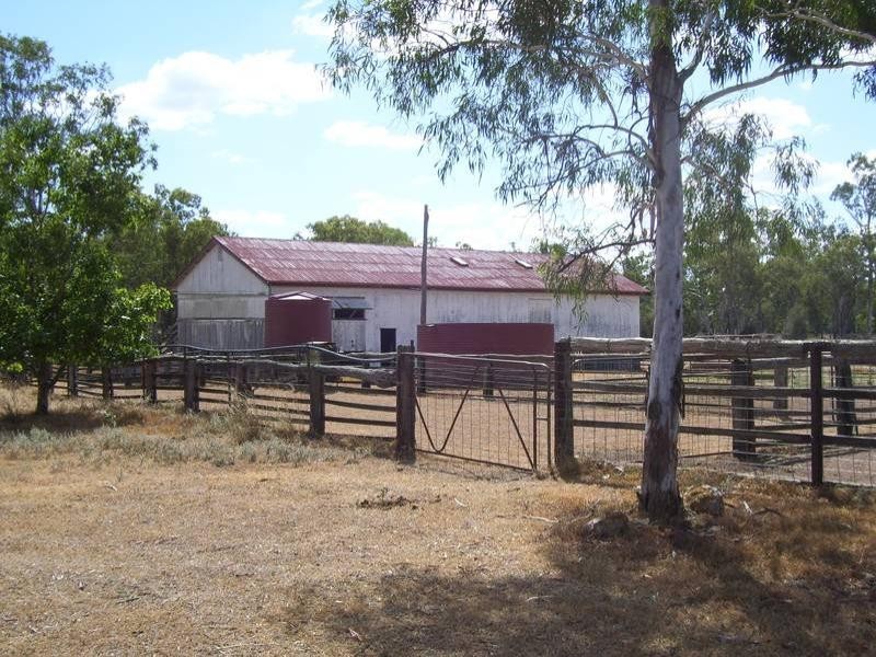 Warrego Highway, Miles QLD 4415