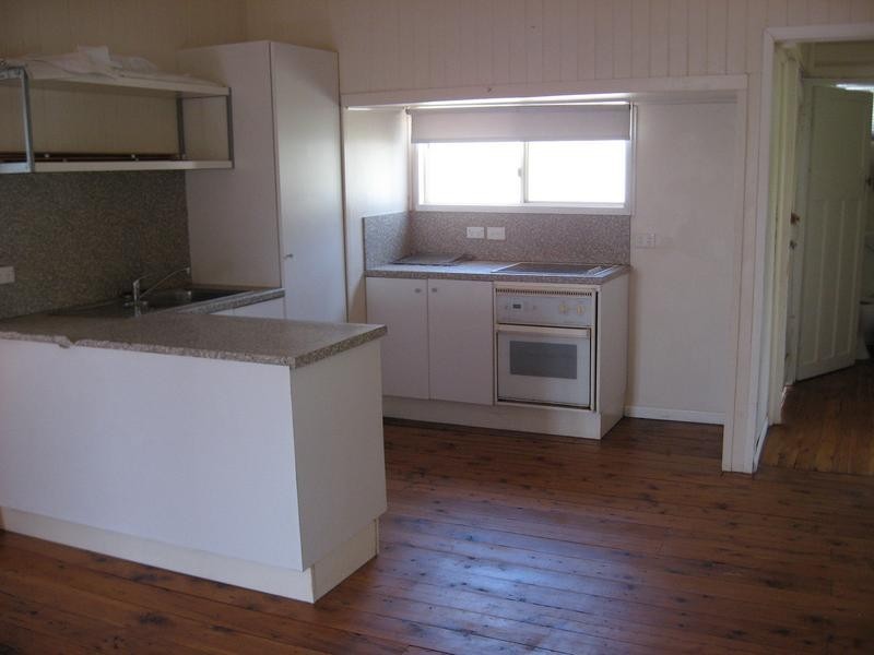 12 Wambo Street, Chinchilla QLD 4413