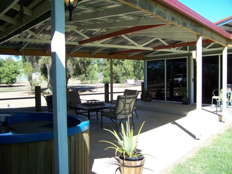 94 Carmichael Street, Chinchilla QLD 4413