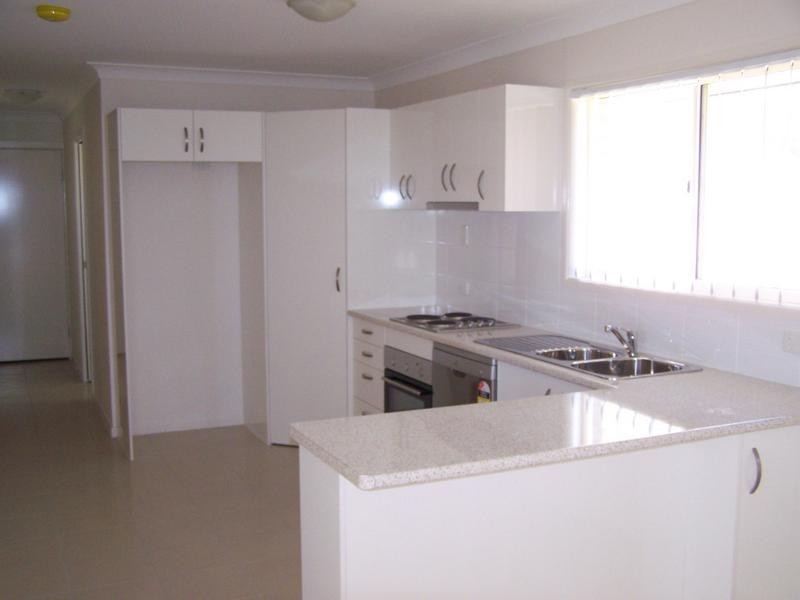 2/4 Sheridan Street, Chinchilla QLD 4413