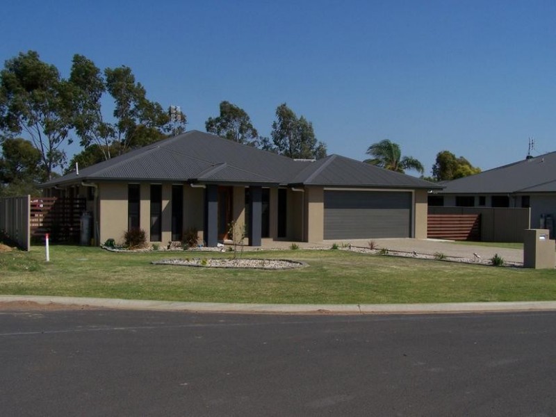 7 Lewis Street, Chinchilla QLD 4413