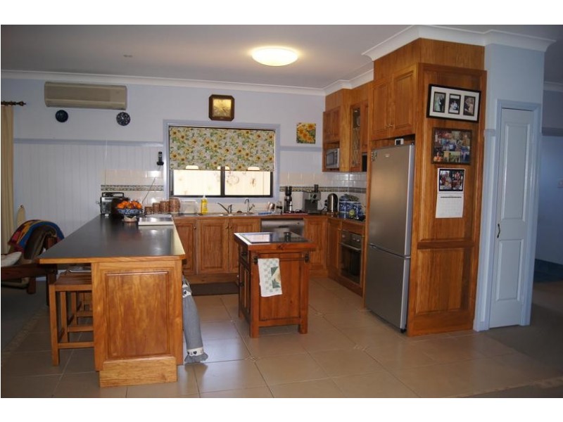 14 Heeney Street, Chinchilla QLD 4413