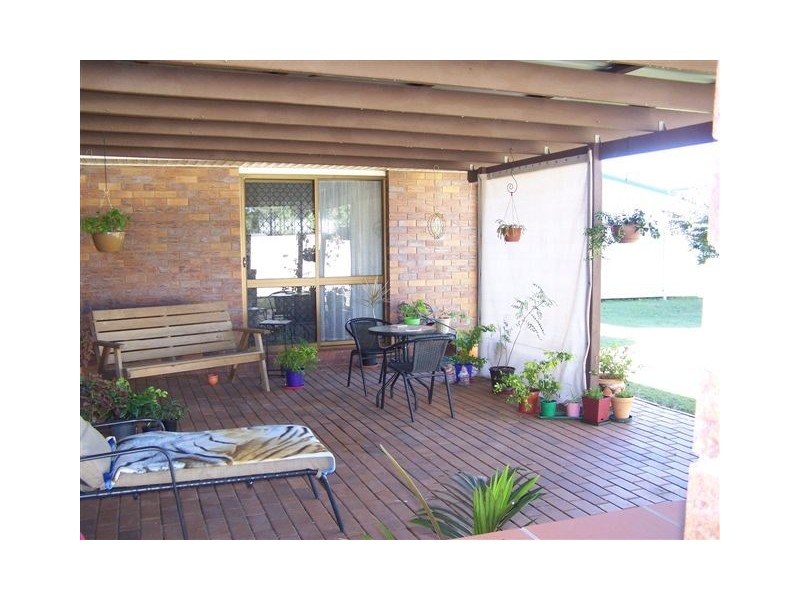 61 Hypatia Street, Chinchilla QLD 4413