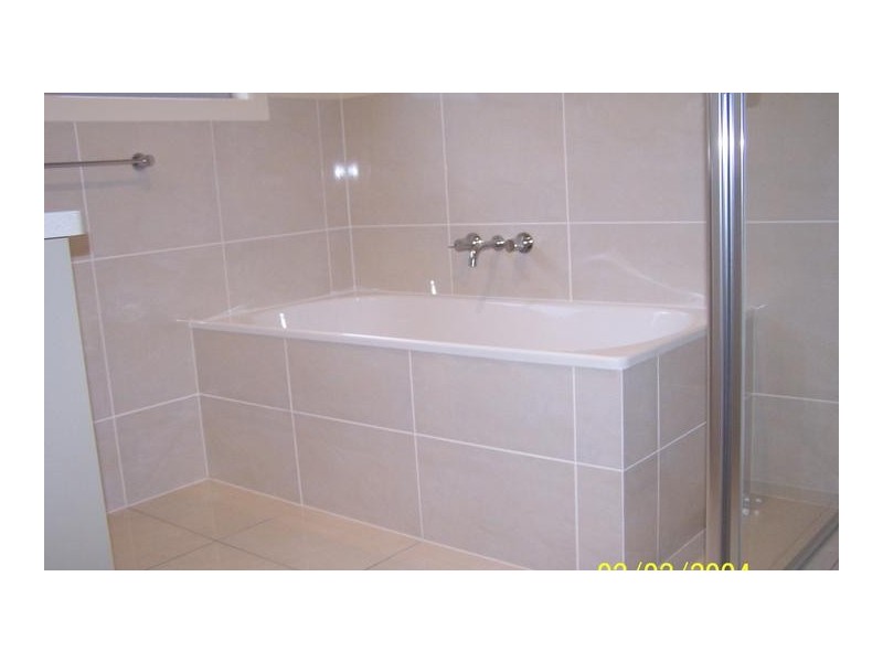 Unit 2/20 Blanchard St, Chinchilla QLD 4413