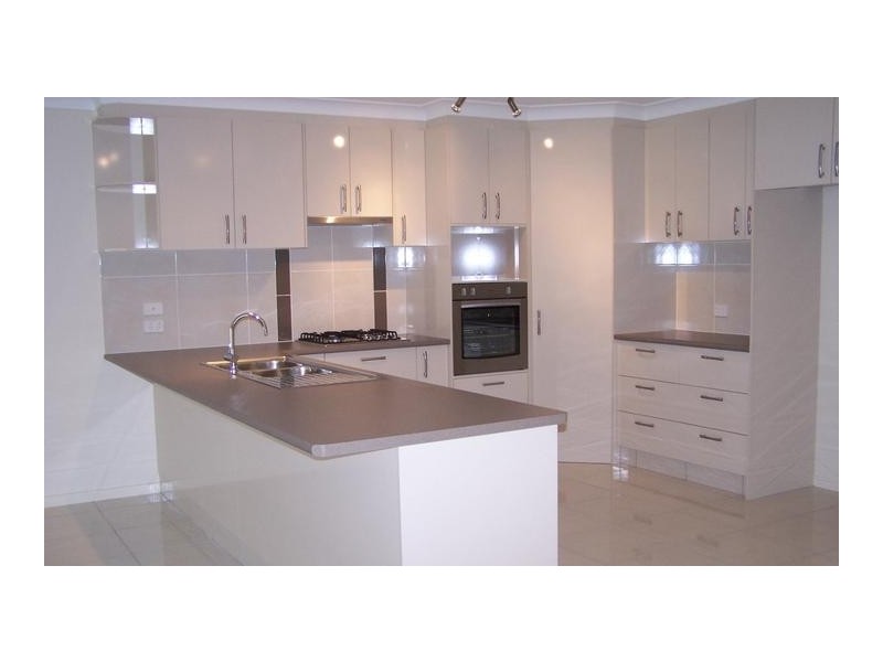 Unit 2/20 Blanchard St, Chinchilla QLD 4413
