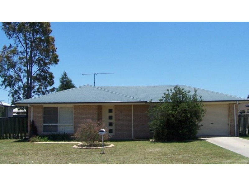 56 Beasley Street, Chinchilla QLD 4413