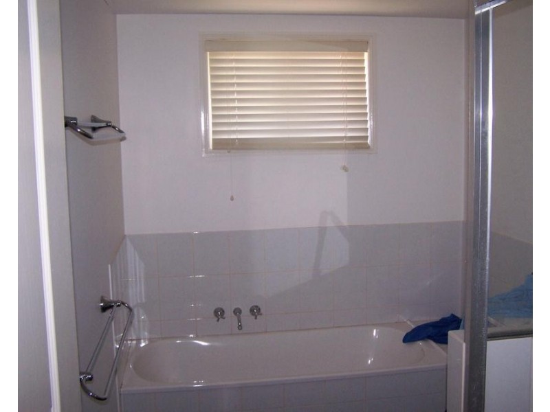 56 Beasley Street, Chinchilla QLD 4413