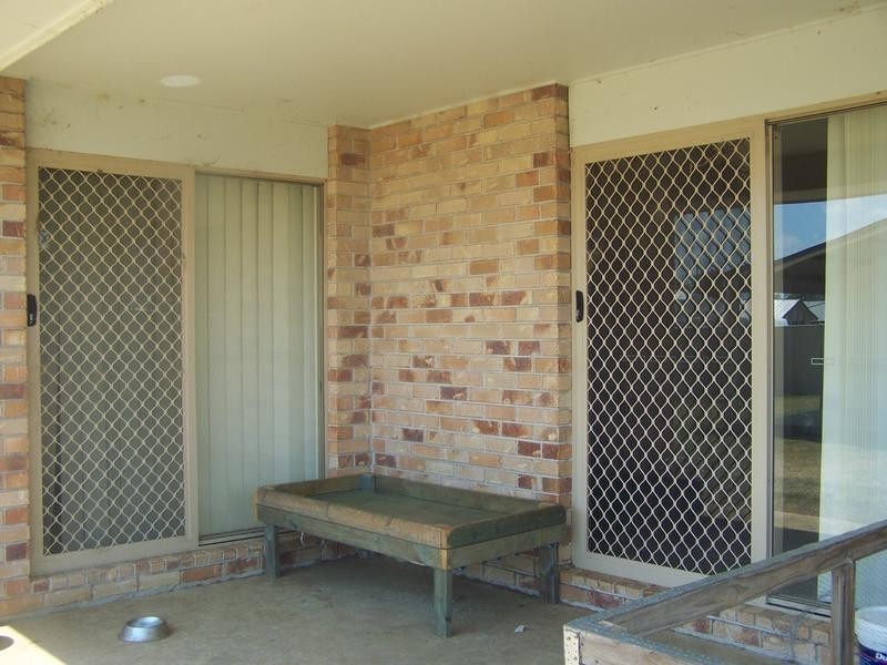 1 Hurse, Chinchilla QLD 4413