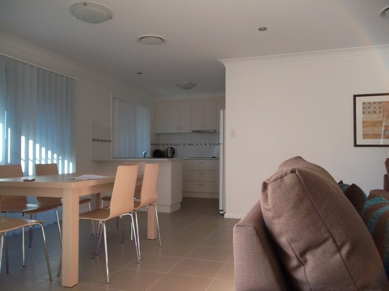 1/24 Lee Street, Miles QLD 4415